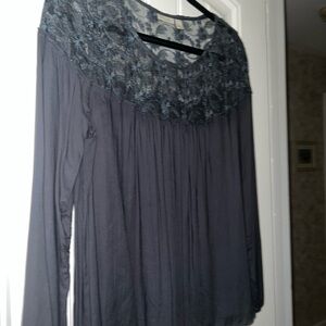 Elegant Lace Trim Gray Top -Hinge